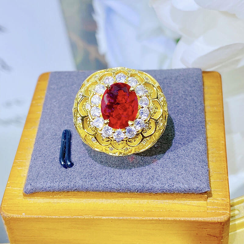 Textured Carved Golden Pigeon Blood Imitation Ruby Brushed Ring Wide-brimmed Fish Scale Hand-inlaid Imitation Ruby Color Treasure Ring