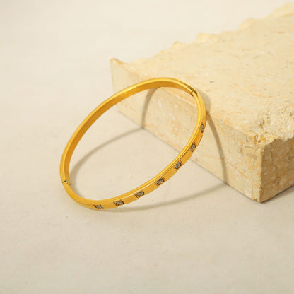 Minimalism Gypsy Setting Stones Flat Bangle Bracelet