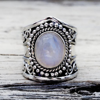 Bohemia Vintage Natural Moonstone Ring