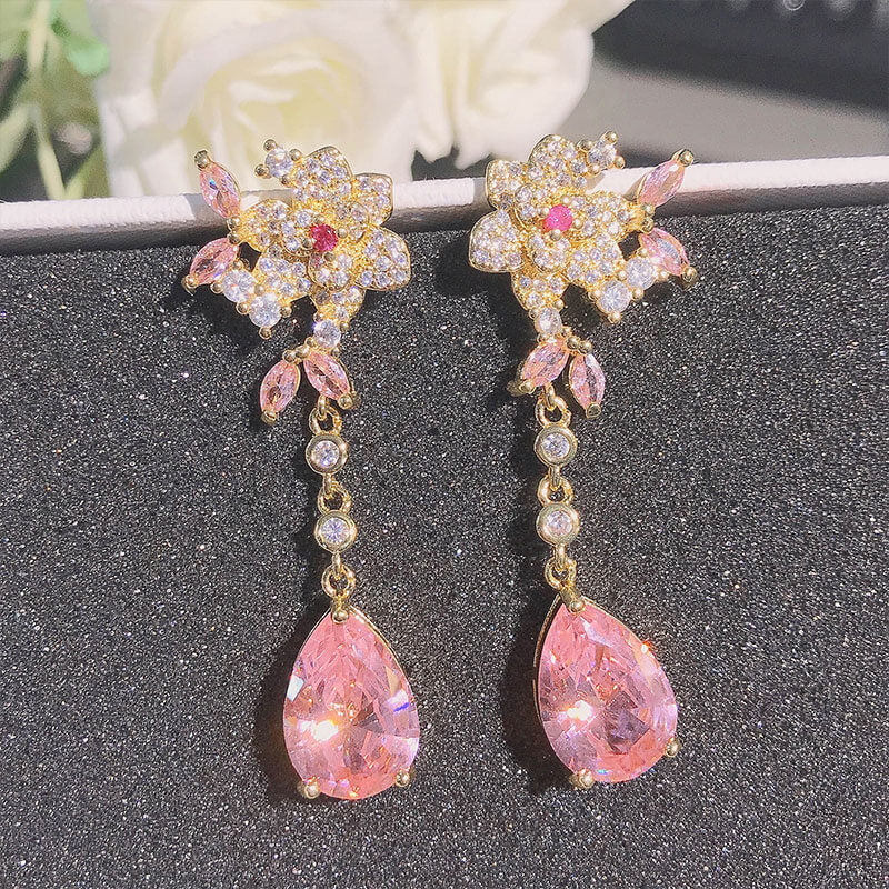 Flower Stud Earrings Three-dimensional Rose Pink Drop-shaped Gemstone Earrings Crystal Long Earrings