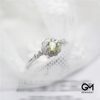 Round Peridot Flower Open Ring