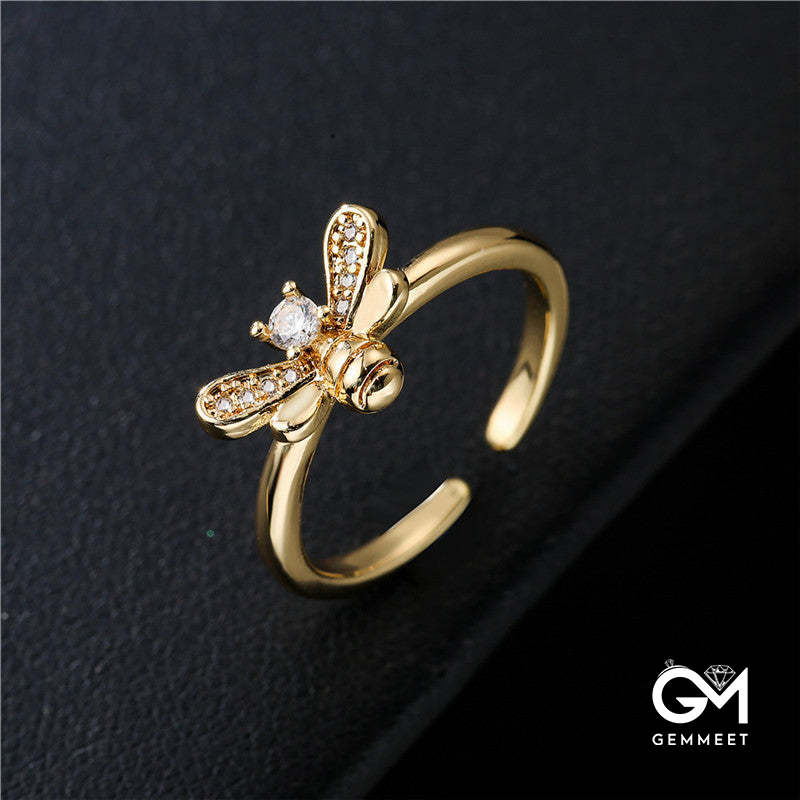 Simple Golden Cute Bee Ring