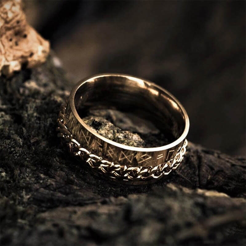 Viking Runic Rotating Chain Ring