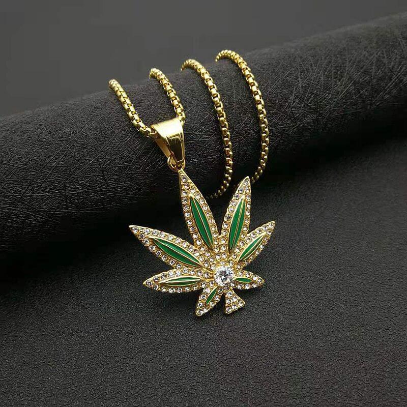 HIPHOP Jewelry Epoxy Gold-plated Zircon Maple Leaf Lovers Pendant