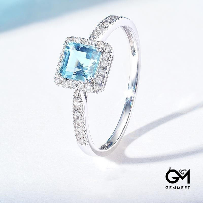 Stylish Simple Aquamarine Ring