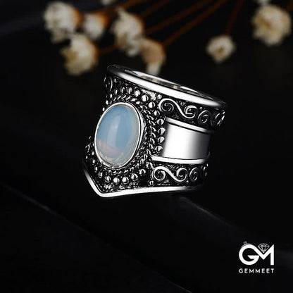 Bohemia Vintage Natural Moonstone Ring