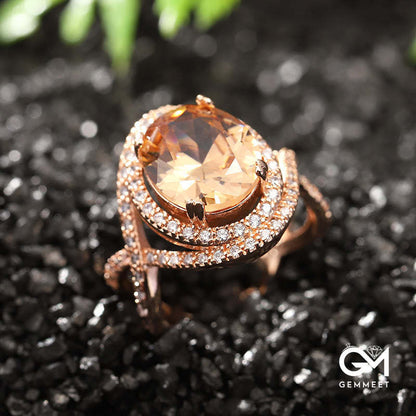 Creative Morganite and Zircon Ring