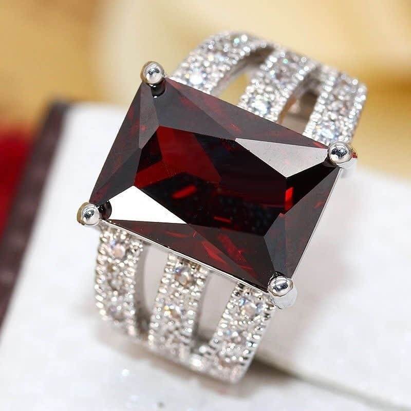 Vintage Garnet Square Ruby Zircon Ring