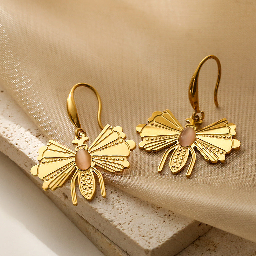 Cute Bee Pendant Dangle Earrings