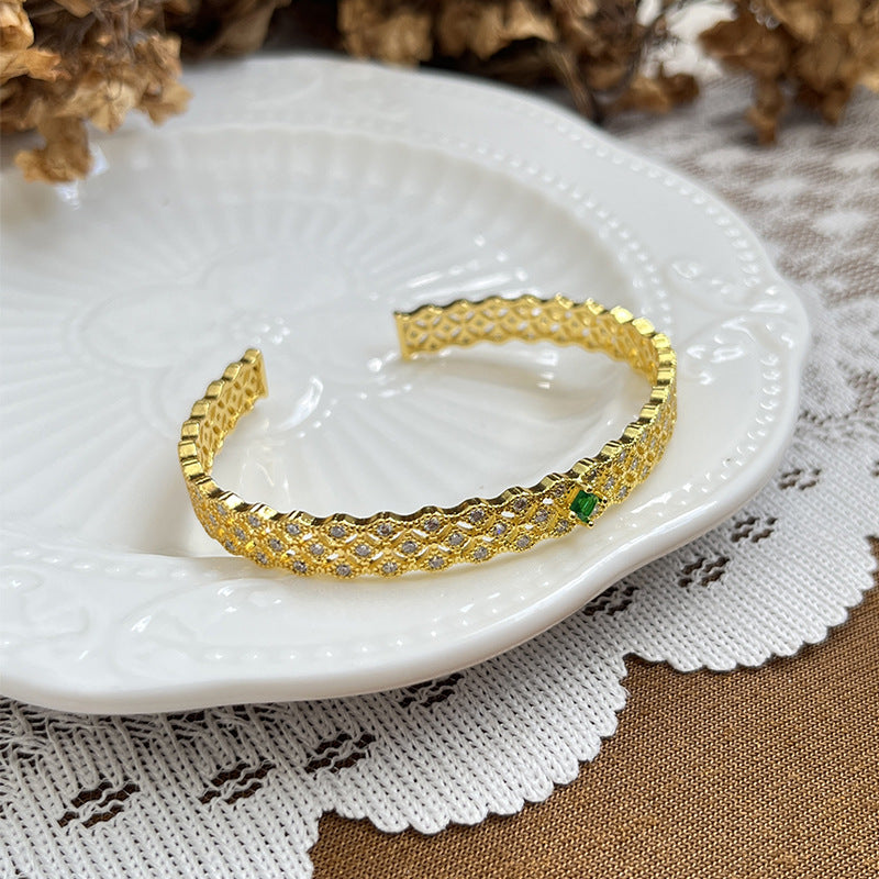 Elegant Hollow Retro Lace Simple Bracelet