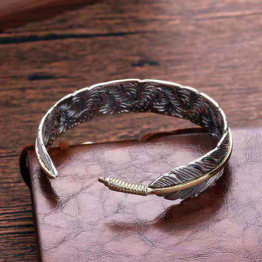 "Free Spirit" Creative Men's Feather Bracelet