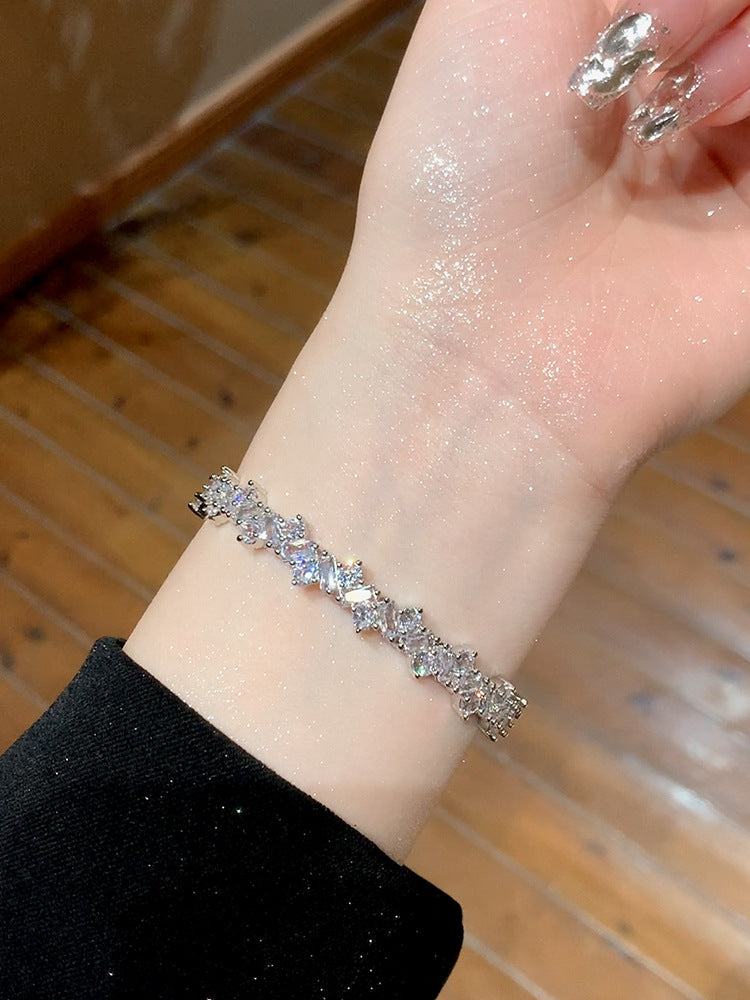 Glitter Crushing Sense Irregular Diamond-encrusted Zircon Open Alloy Bracelet