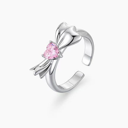 Exquisite Sparkling Heart Ring