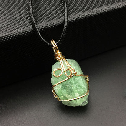 Natural Irregularity Green Stone Necklace