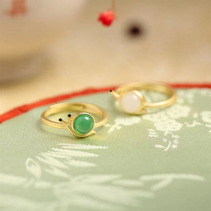 Niche Design Snail Jade Ring