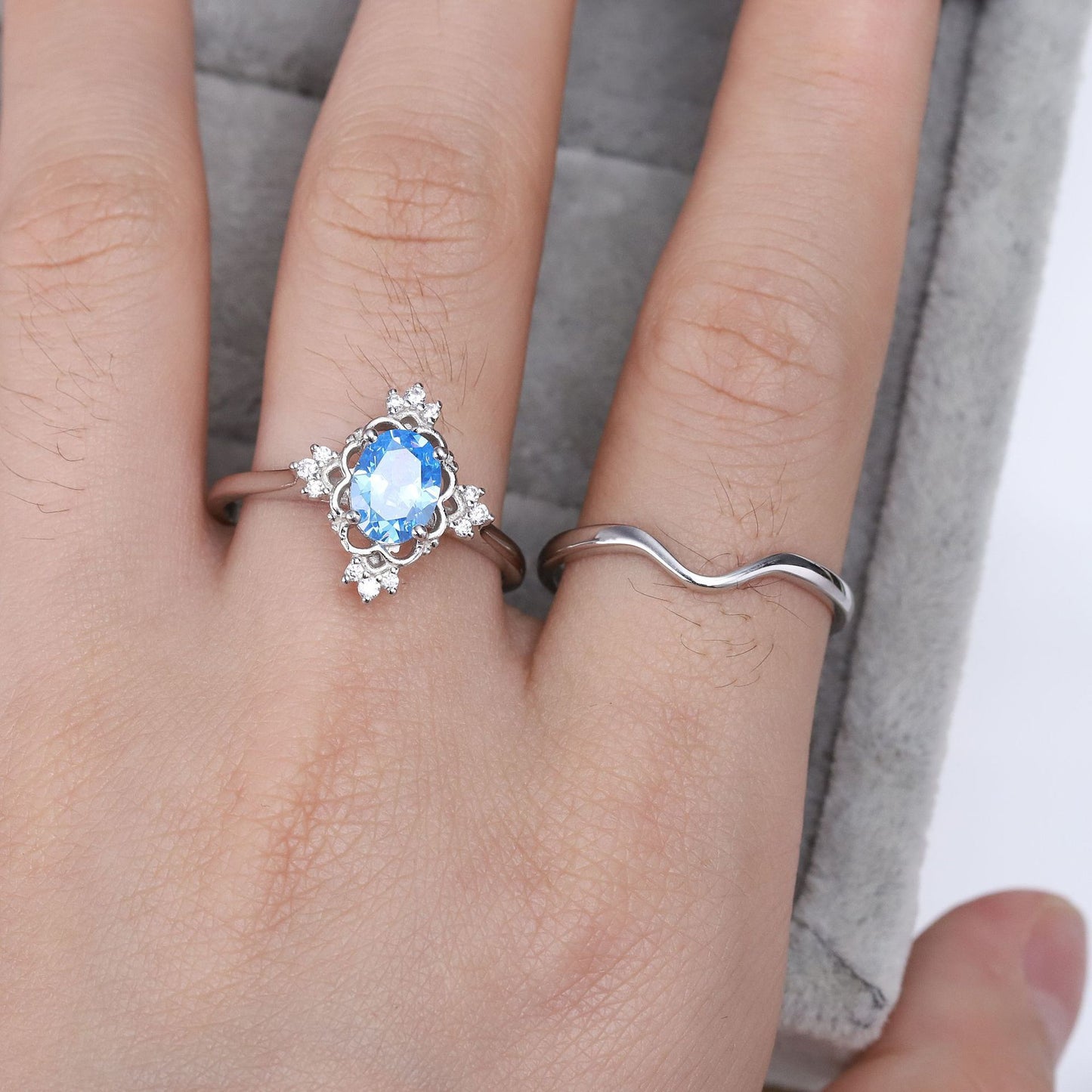 Simple Blue Parstone Zircon Ring