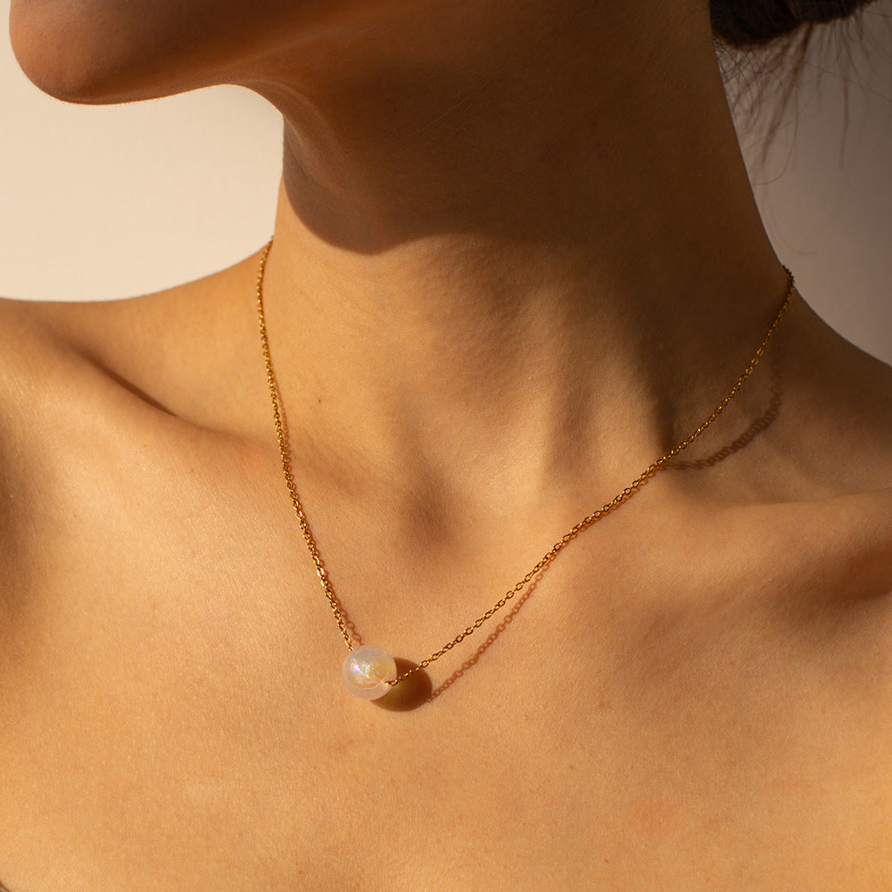 Simple Temperament Glue Bead Pendant Necklace