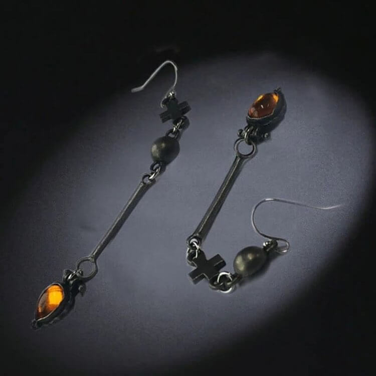 Tribe Water Drop Amber Stone Earrings