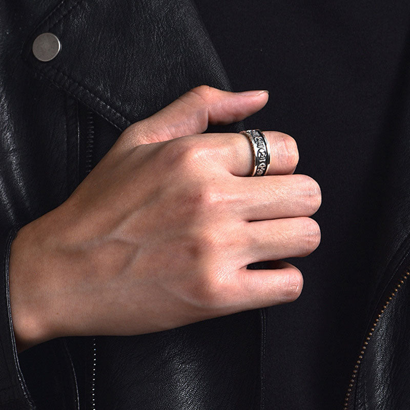 Skull Totem Adjustable Punk Band Ring