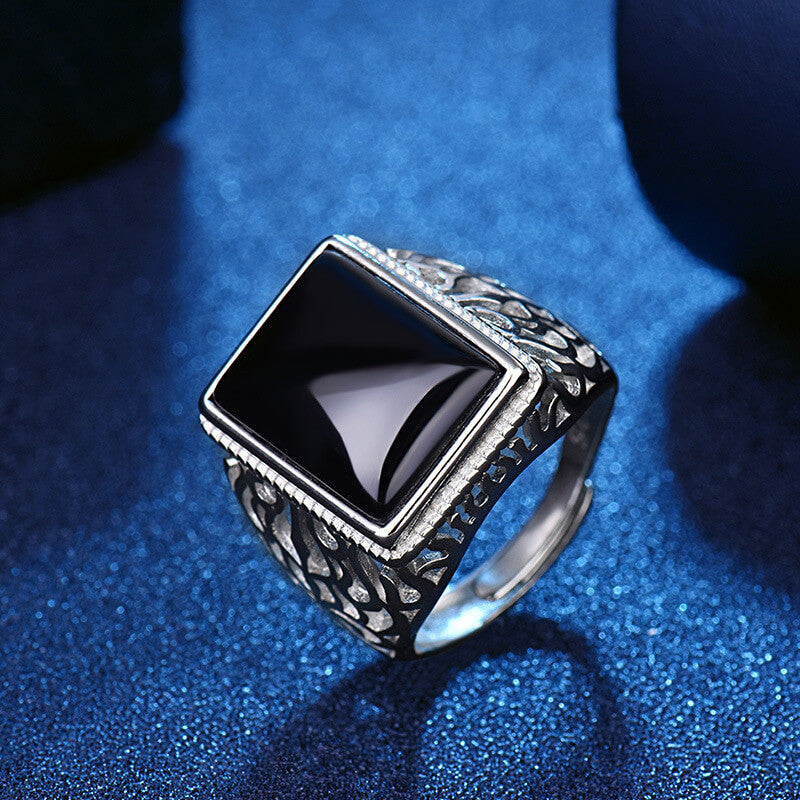 Retro Atmospheric Black Ring Imitation Black Agate Hollow Domineering Simple Personality Ring