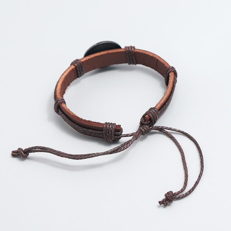 Retro Simple Hand-woven Yin Yang Tai Chi Gossip Cowhide Bracelet