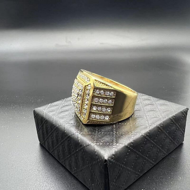 New Hip-Hop Ring Titanium Steel Vacuum Gold-plated Luxury Fully Inlaid Synthetic Cubic Zirconia HIPHOP Men's Ring