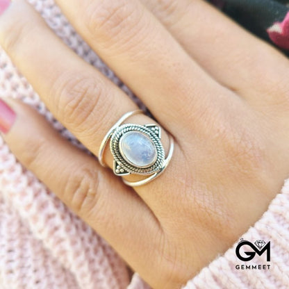 Bohemia Oval Cut Moonstone Ring