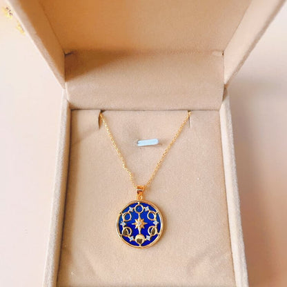 Lapis Lazuli Moon Phase Eight Awn Star Necklace