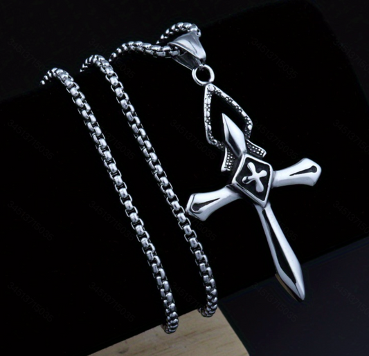 Unisex Fashionable Cross Pendant Necklace