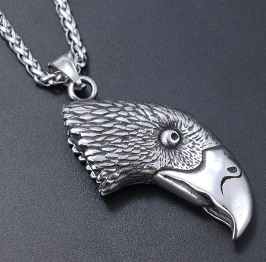 Fashionable Men's Eagle Head Pendant Necklace