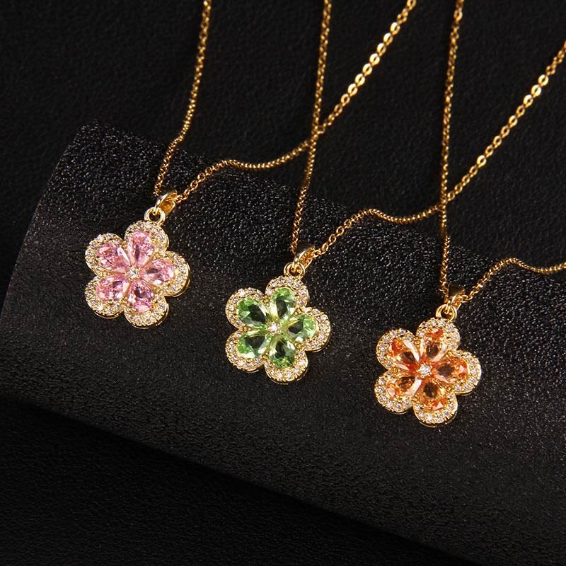 Zircon Four Leaf Clover Flower Necklace