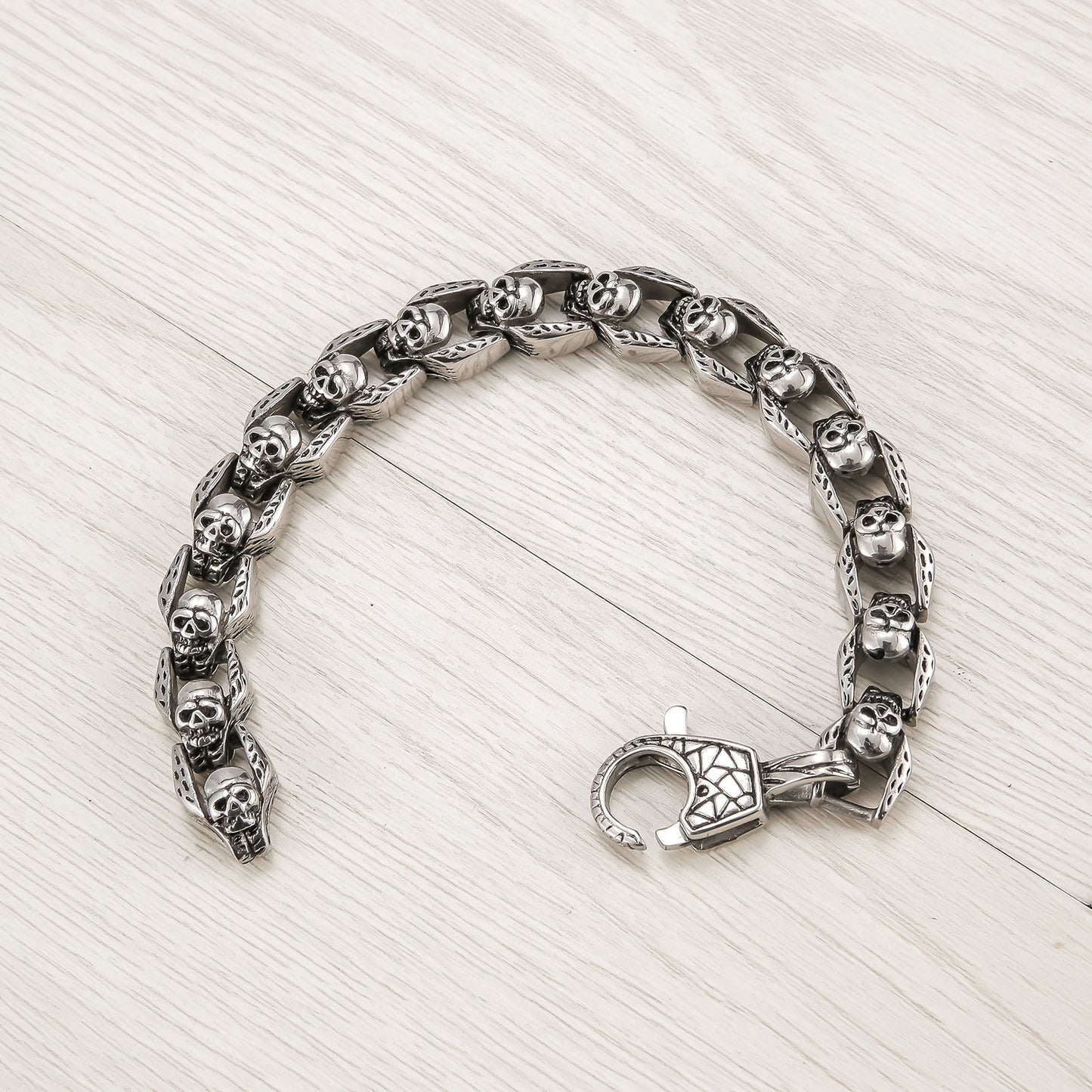 Halloween Vintage Titanium Steel Skull Bracelet