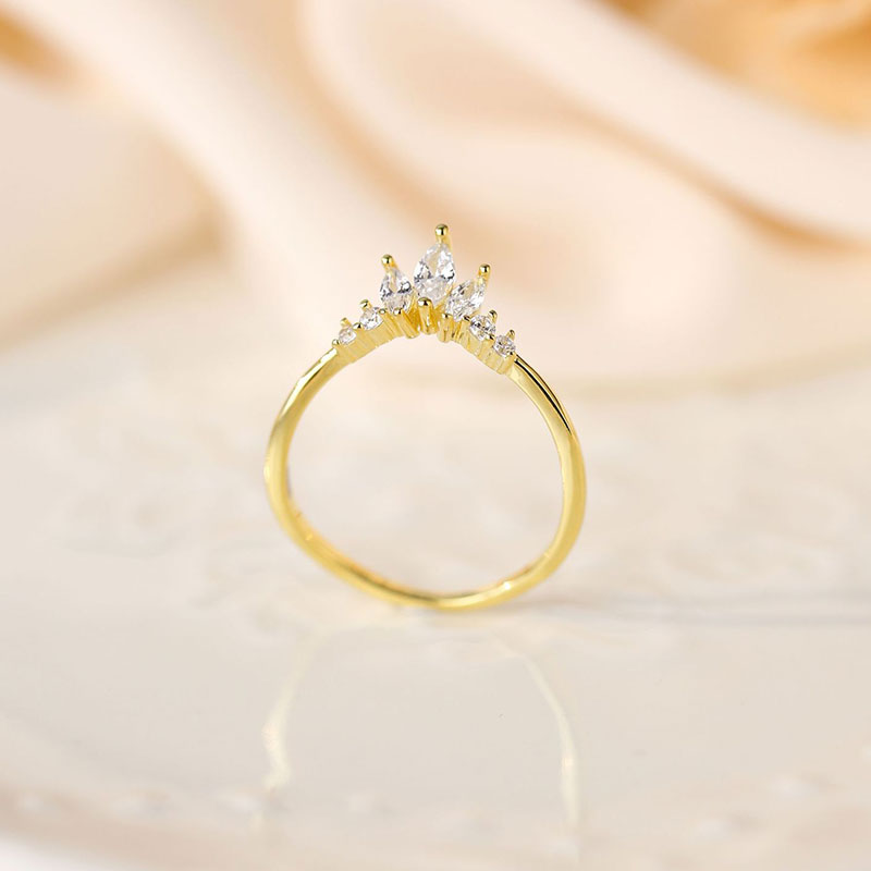 S925 Silver Inlaid Zircon Crown Ring