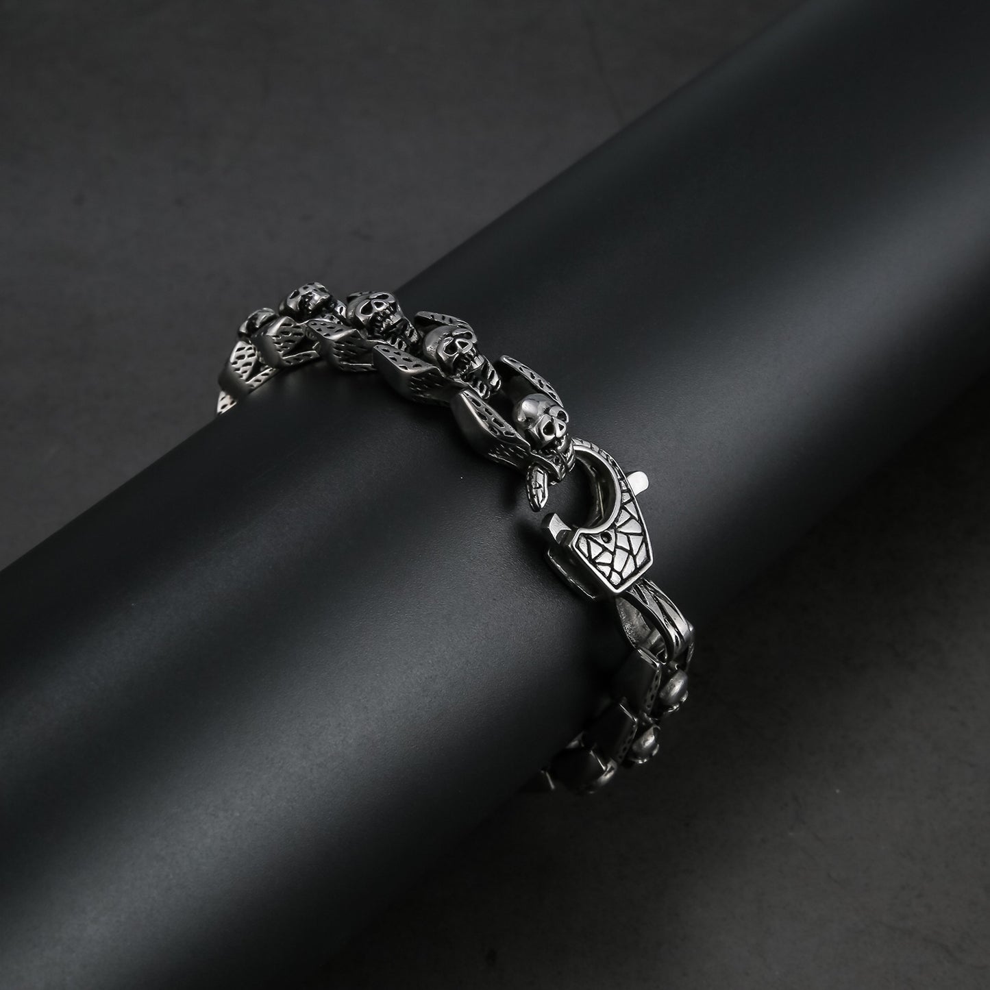 Halloween Vintage Titanium Steel Skull Bracelet