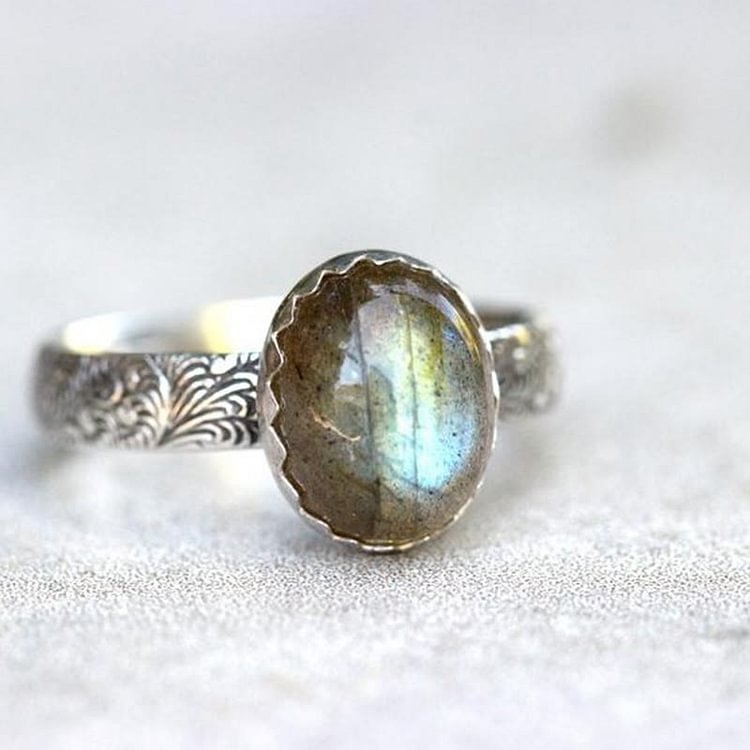 "Gentle Moonlight" - Vintage Moonstone Ring