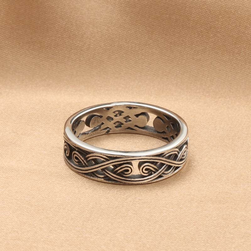 Hollow Pattern Retro Trendy Men's Ring