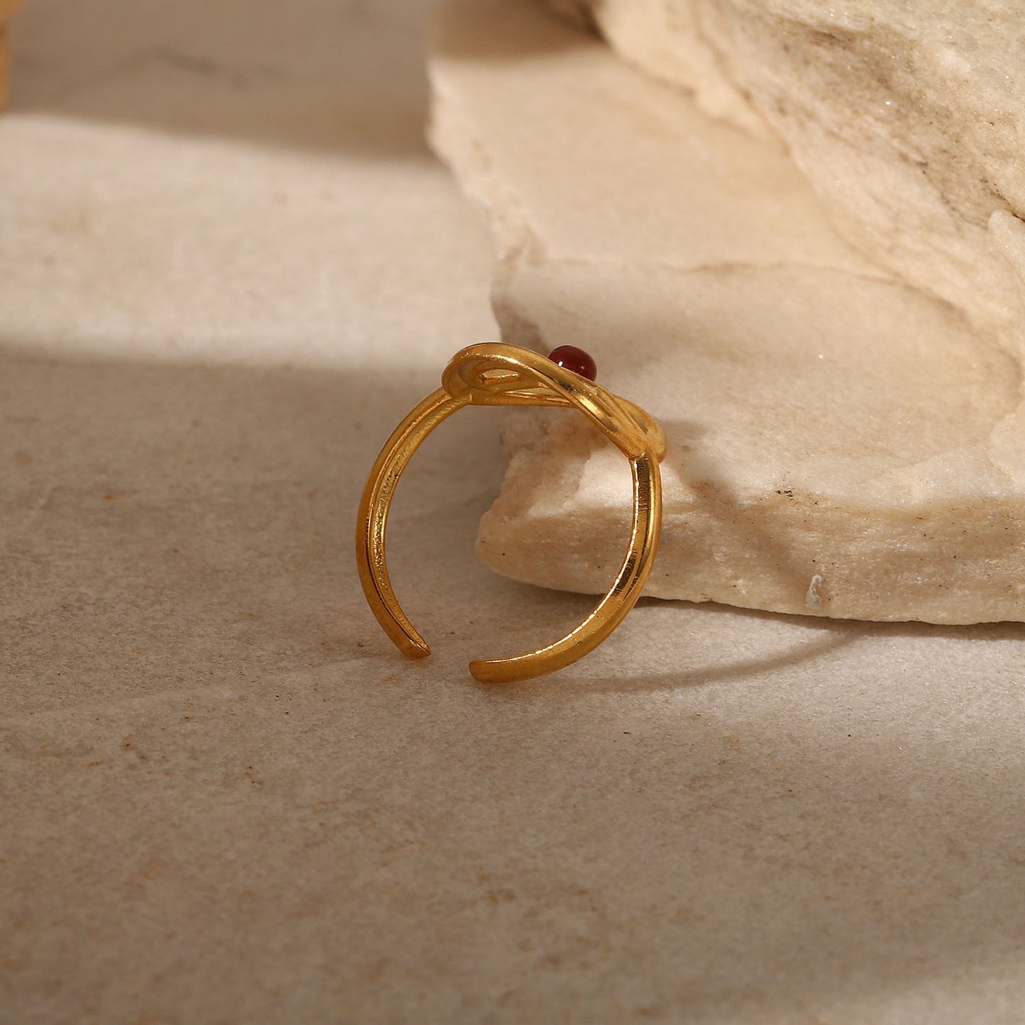 French Vintage Natural Stone Bohemia Hollow Circle Ring