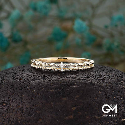 Exquisite Romantic Stacked Wedding Rings