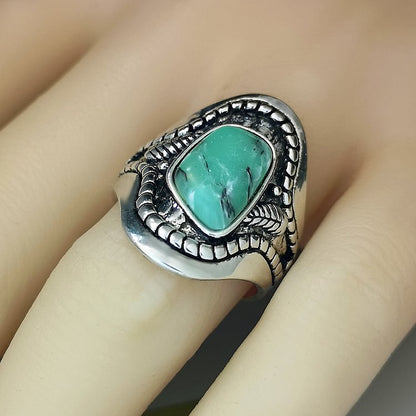 Vintage Large Turquoise Ring