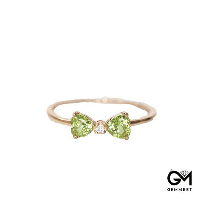 Simple Green Zircon Bow Ring