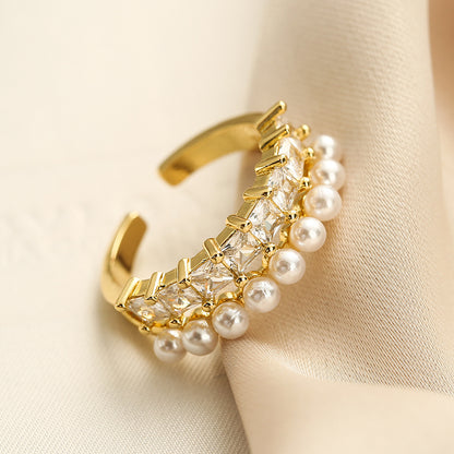 Full Stones & Pearls Special Type Ring