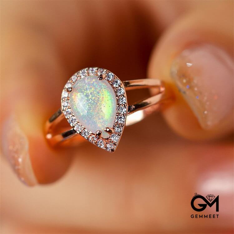 Water Drop Shaped Opal Light Luxury Ring