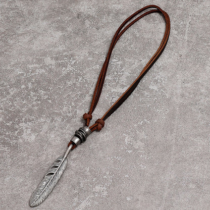 Simple Retro Brown Lychee Pattern Leather Necklace Creative Personality Feather Pendant