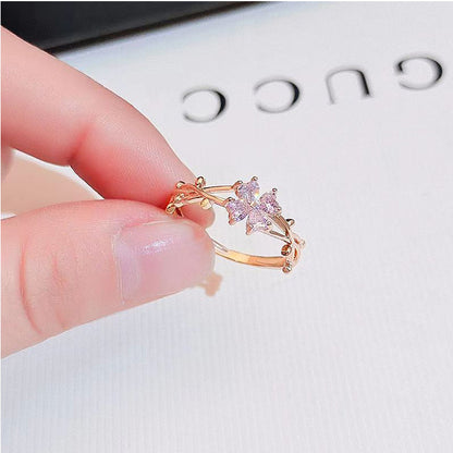 Love Peach Blossom Crystal Four Leaf Clover Ring