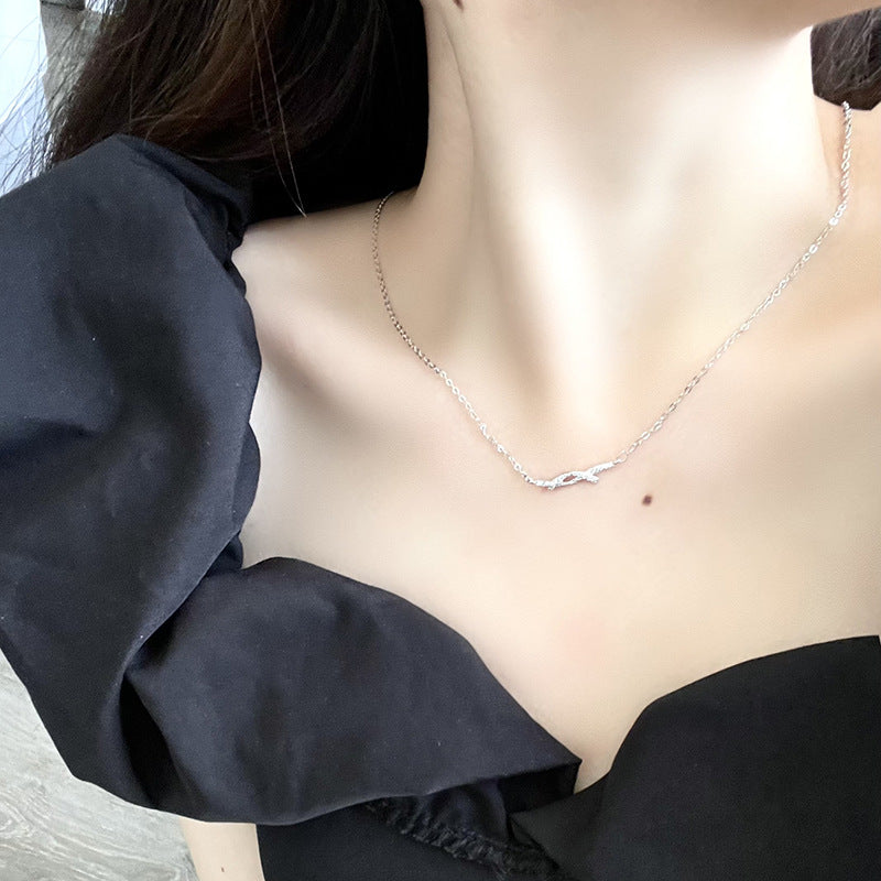 Geometric Lines Fashion Temperament Clavicle Chain