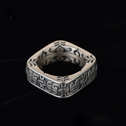 Vintage Carved Pattern Square Ring