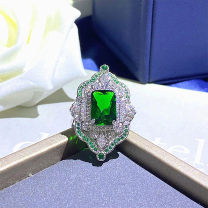 Simulated Emerald Split Ring Edwardian Royal Banquet Accessories