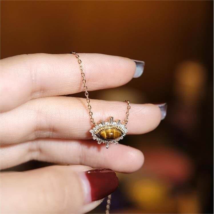 Natural Tiger Eye Palace Style Clavicle Necklace