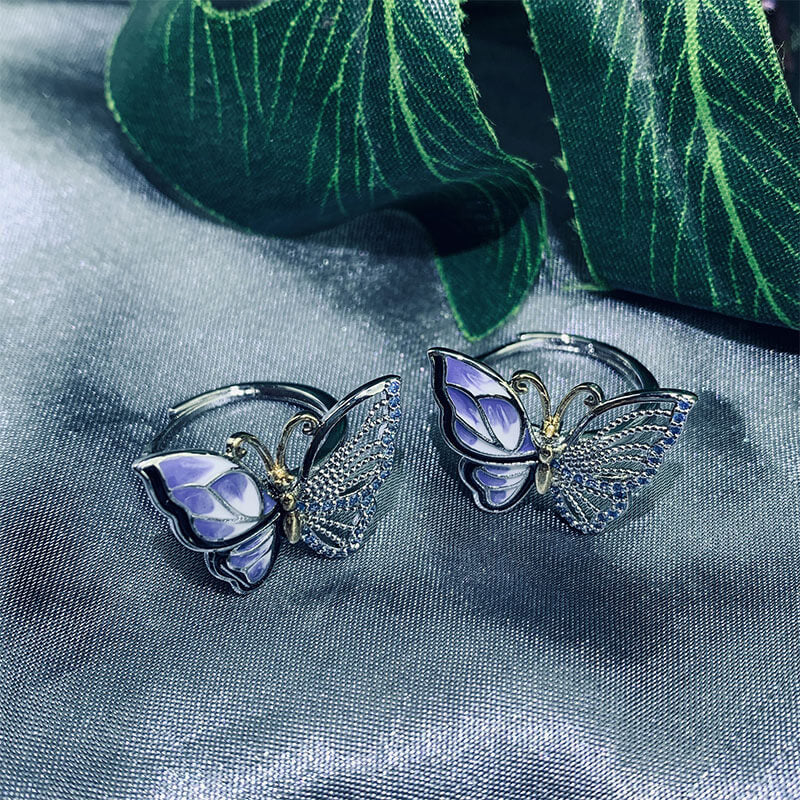 Sweet and Delicate Hollow Diamond Enamel Butterfly Ring