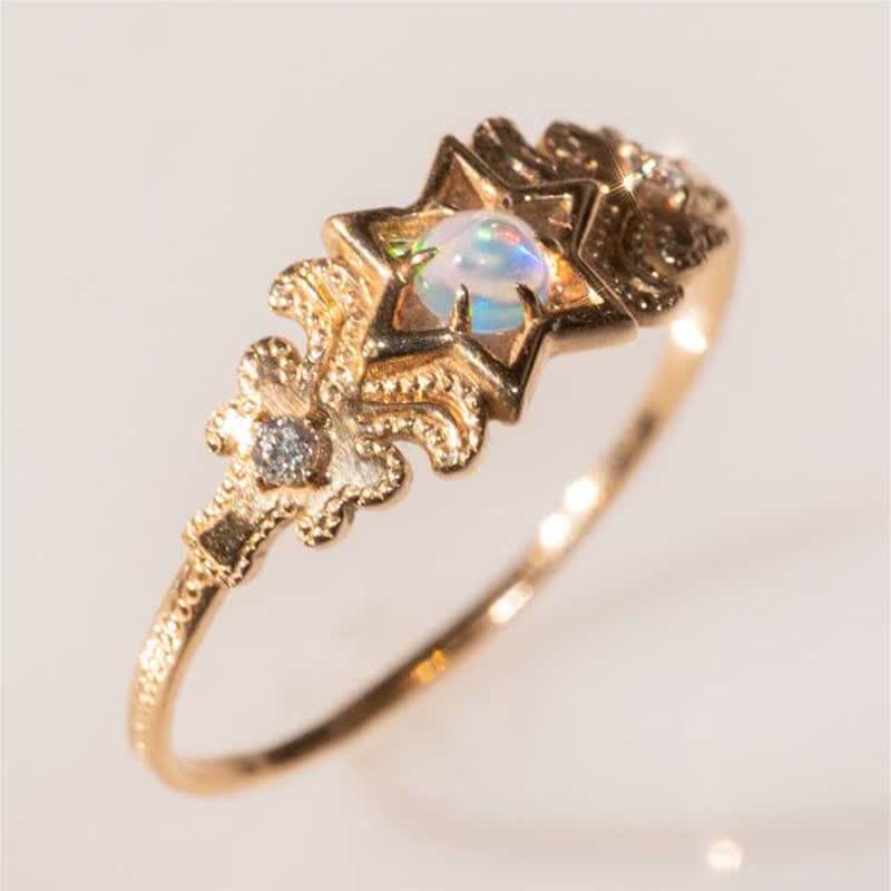 Women's Vintage North Star Opal Ring